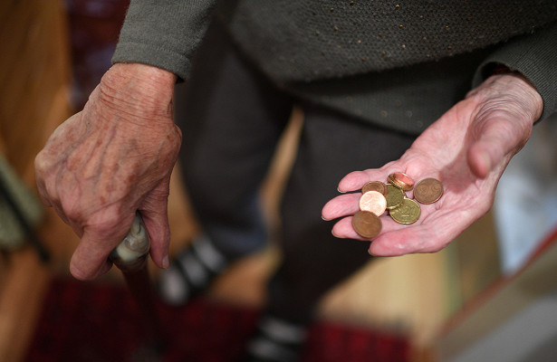 Трем категориям россиян повысят пенсии в августе
